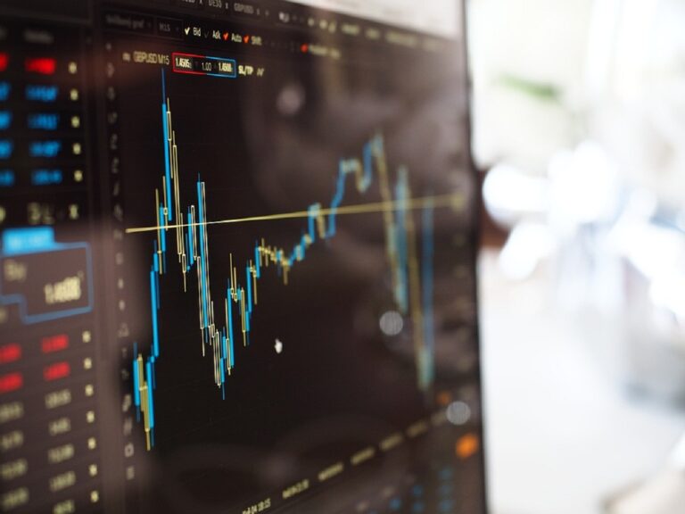 L’option binaire, un bon moyen pour trader sur le bitcoin