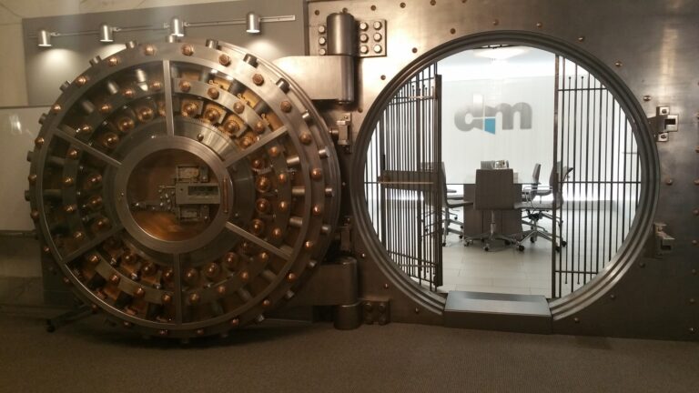 États-Unis : les banques pensent déjà aux coffres-forts à bitcoins