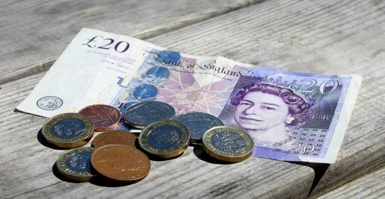 Livre sterling : 4 nouvelles crypto-monnaies désormais convertibles en monnaie British !