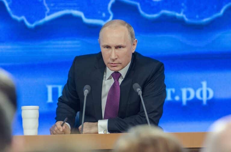 Vladimir Poutine : la Russie doit adopter un règlement sur les crypto-devises d’ici juillet
