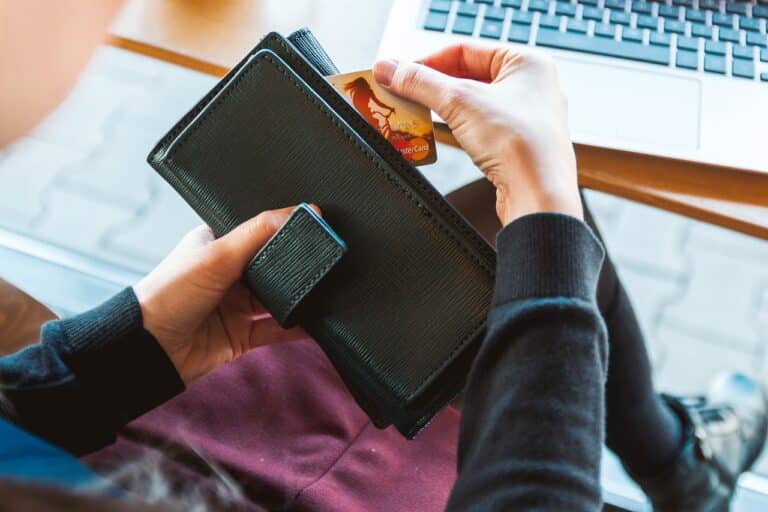 Des cartes de crédit cryptées que vous pouvez utiliser