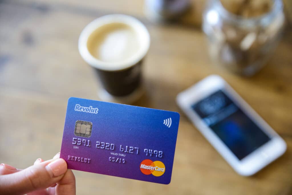 Revolut s’allie avec Visa pour mener une expansion globale