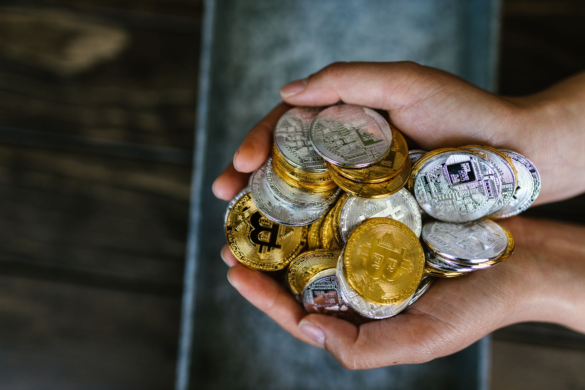 « Vous ne croirez jamais vos yeux » : ces 5 plateformes de staking crypto révolutionnent 2025 avec des gains époustouflants