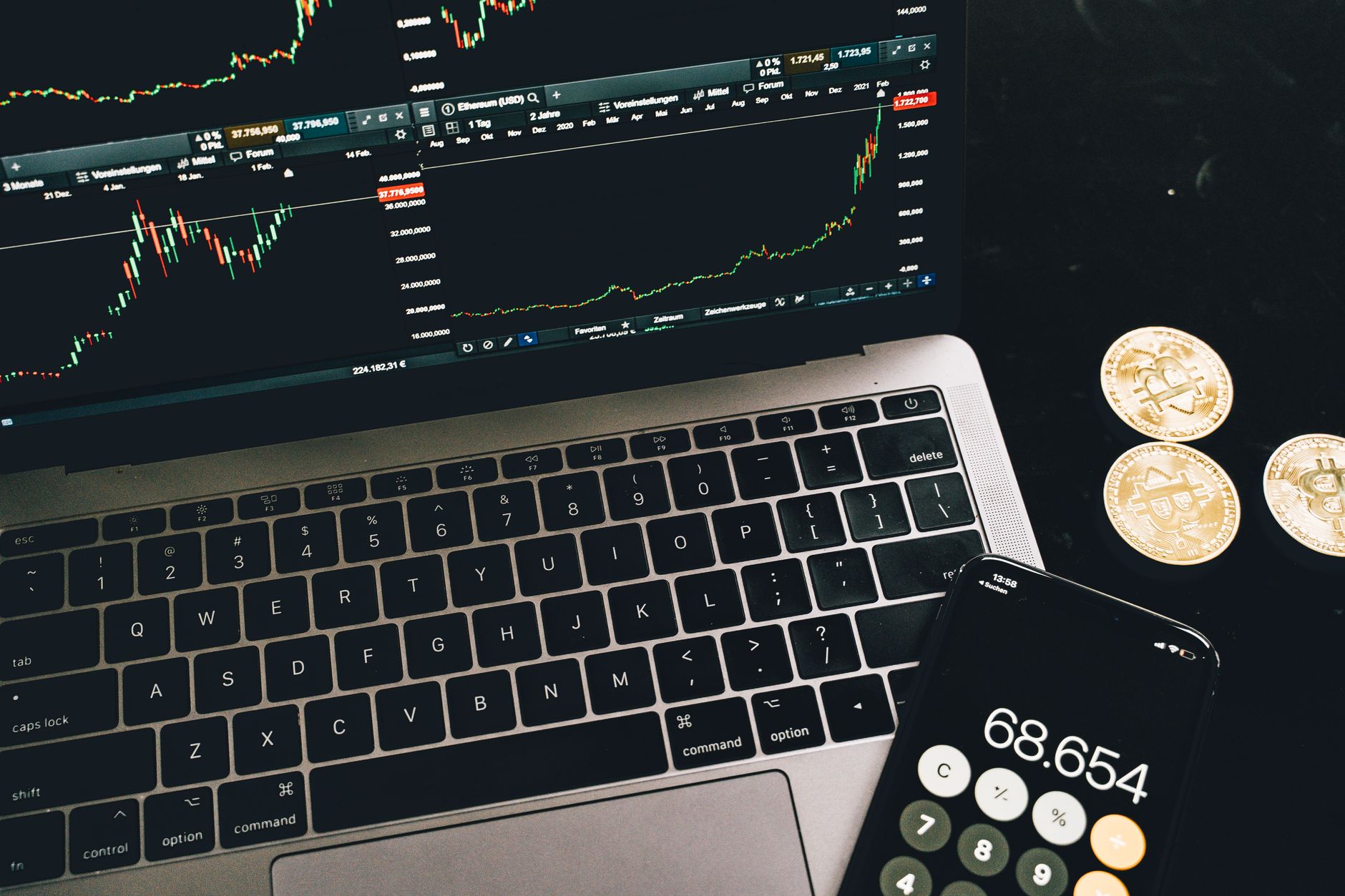 Sorties des ETF crypto : un arbitrage tactique, selon Charles Schwab