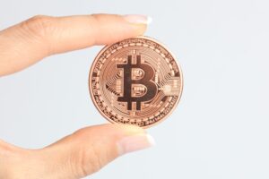 Comment l’effet de levier provoque des liquidations en cascade sur les cryptomonnaies